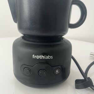 Black Milk Frother